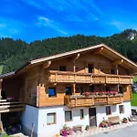 Feriehus Paulnhof Erl - Alpenglueck Fuer Gruppen, Freunde & Teams *