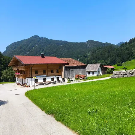 Paulnhof Erl - Alpenglueck Fuer Gruppen, Freunde & Teams *