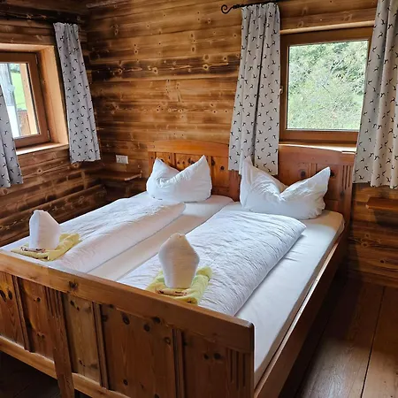 Holiday home Paulnhof Erl - Alpenglueck Fuer Gruppen, Freunde & Teams Erlerberg